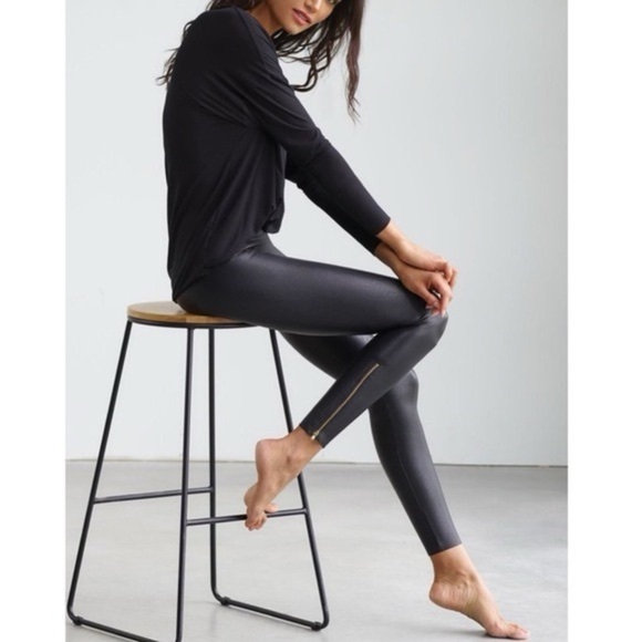 Commando Perfect Control Faux Leather Zip Leggings Size Medium NWT Black Control - Picture 1 of 15